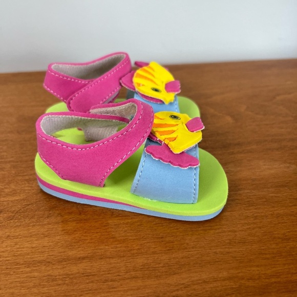 Fish Colourful Sandals for Summer Foam Size 2 Girls - Picture 2 of 6